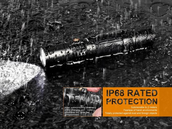 Taktická baterka UC35 XP-L nabíjateľná (1000lm)