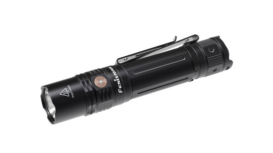 Fenix ​​PD36R taktikai zseblámpa (1600lm)